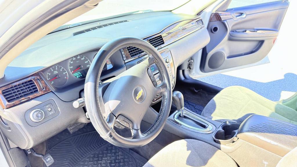 2014 Chevrolet Impala - $3,950