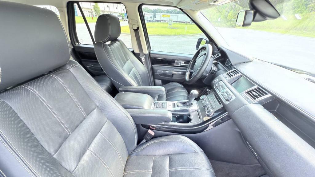 2012 Land Rover Range Rover Sport - $6,500