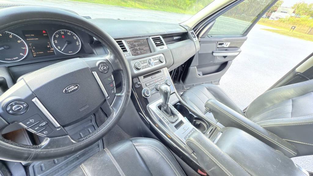 2012 Land Rover Range Rover Sport - $6,500