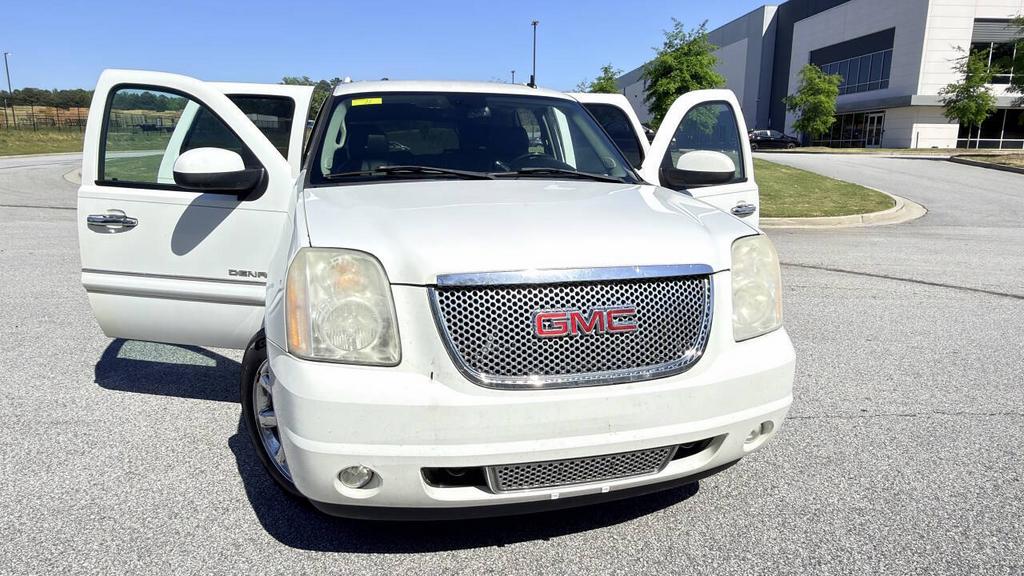 2008 GMC Yukon - $4,500