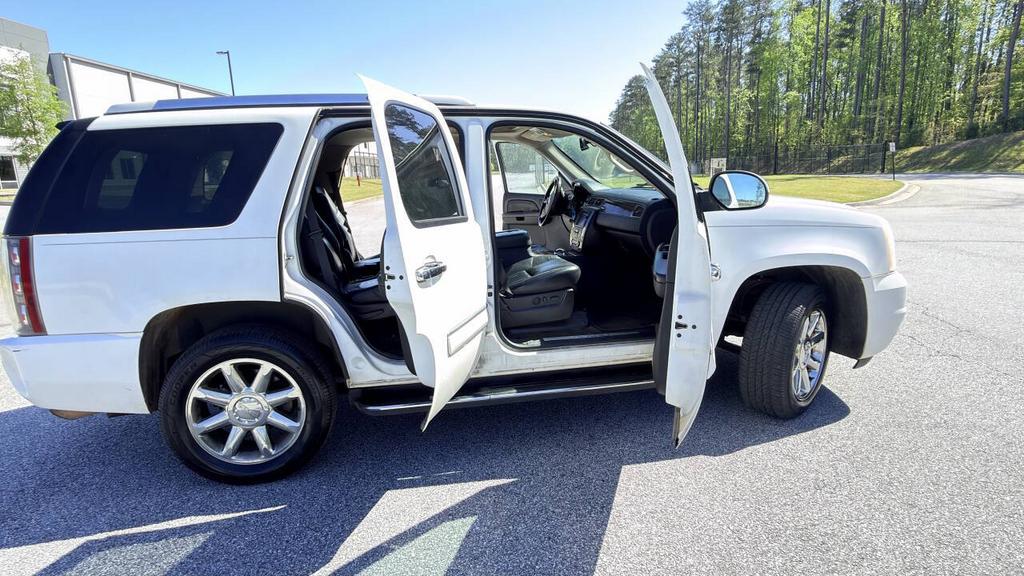 2008 GMC Yukon - $4,500