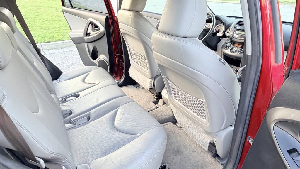2009 Toyota RAV4 - $6,800