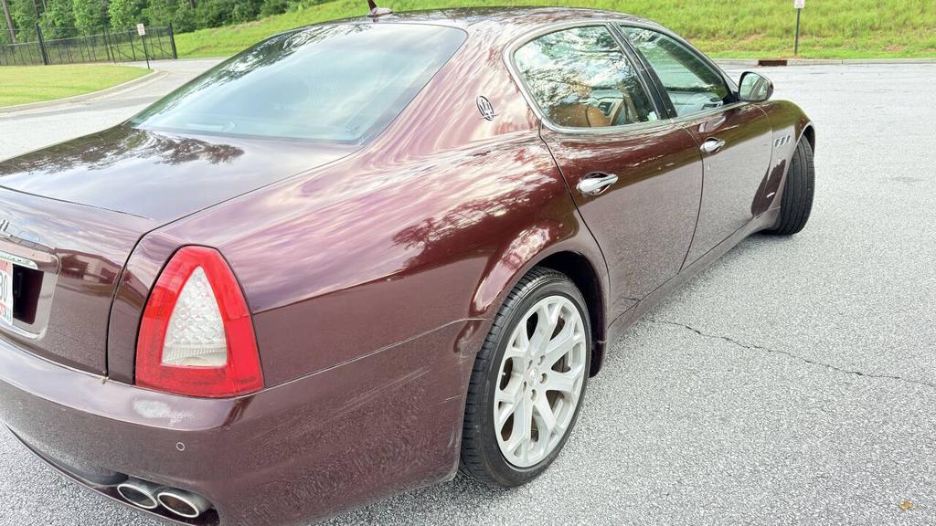 2009 Maserati Quattroporte - $7,500