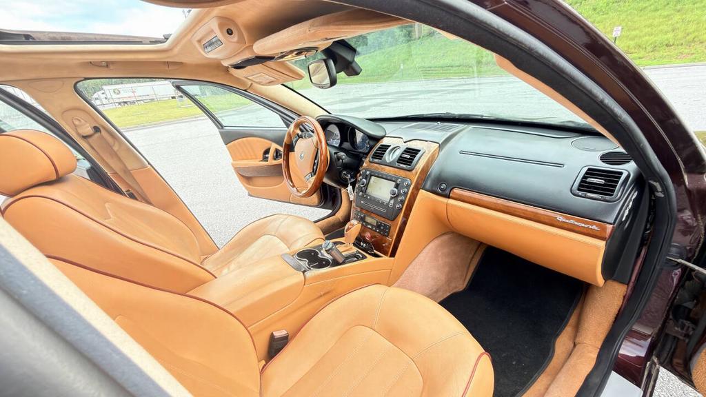 2009 Maserati Quattroporte - $7,500