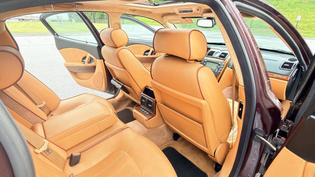 2009 Maserati Quattroporte - $7,500