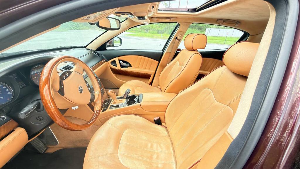 2009 Maserati Quattroporte - $7,500
