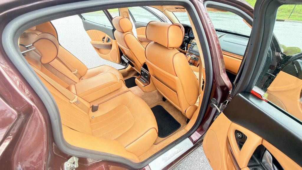 2009 Maserati Quattroporte - $7,500