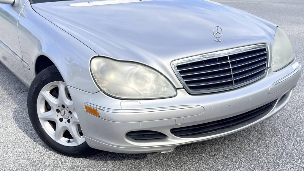 2006 Mercedes-Benz S-Class - $3,800