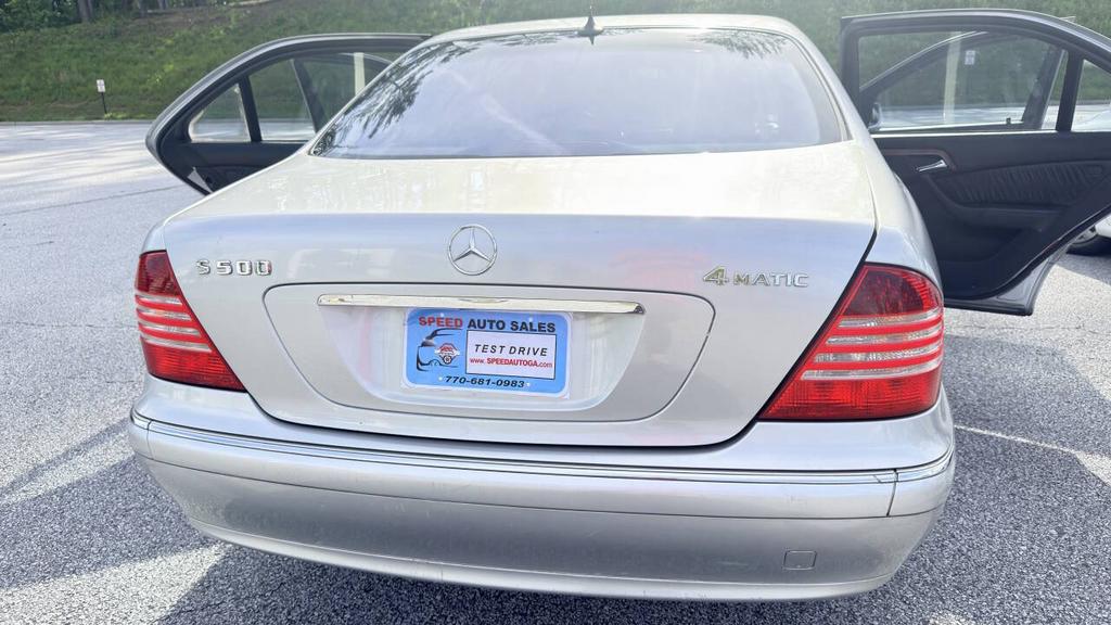 2006 Mercedes-Benz S-Class - $3,800