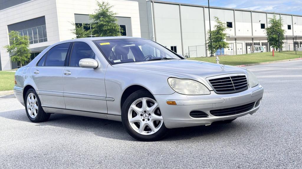 2006 Mercedes-Benz S-Class - $3,800