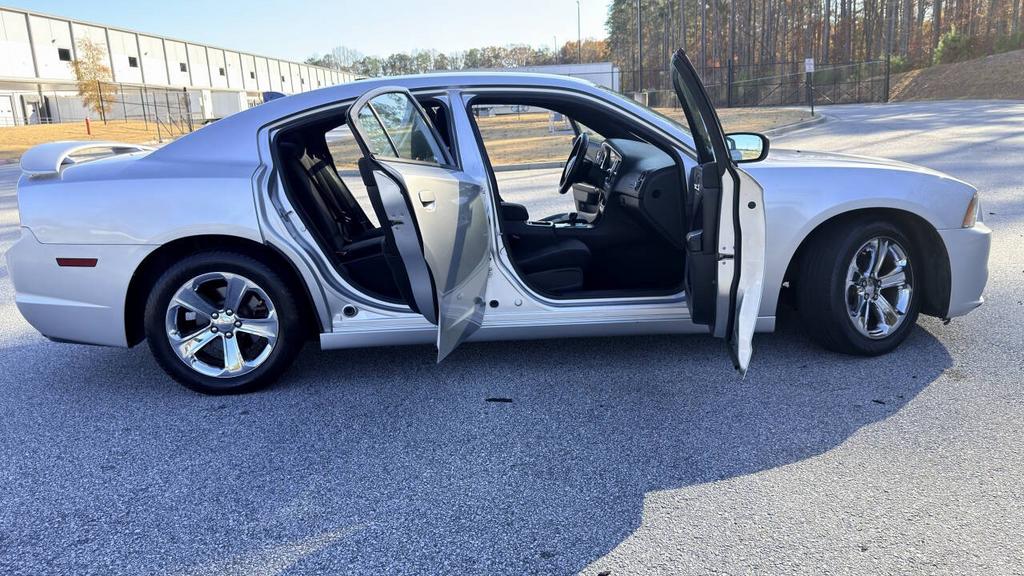 2012 Dodge Charger - $5,500