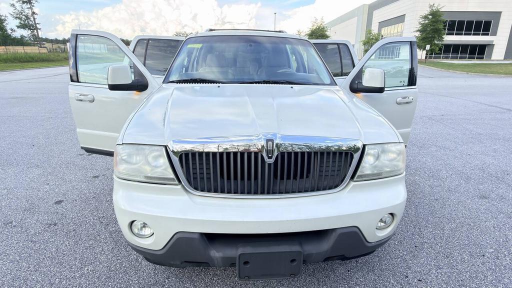 2004 Lincoln Aviator - $3,800