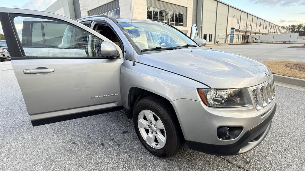 2017 Jeep Compass - $5,900