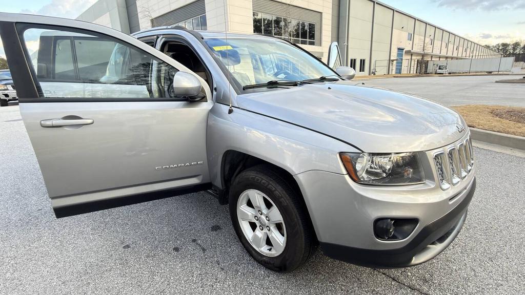 2017 Jeep Compass - $5,900