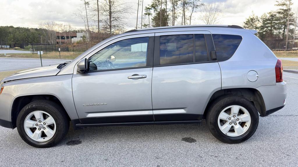 2017 Jeep Compass - $5,900