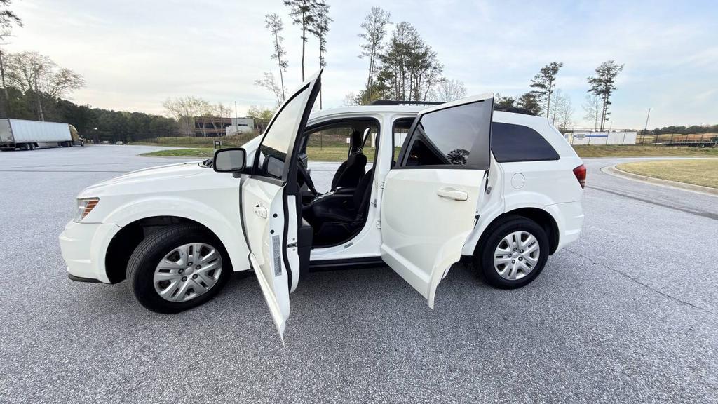 2017 Dodge Journey - $6,500