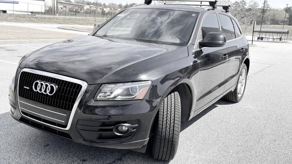 2010 Audi Q5 - $7,500