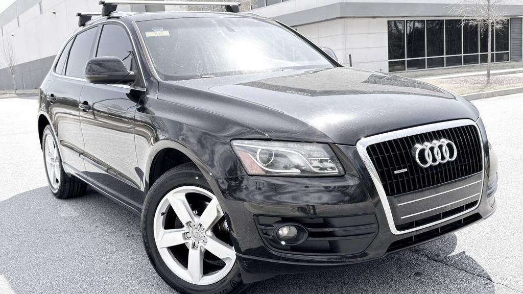 2010 Audi Q5 - $7,500