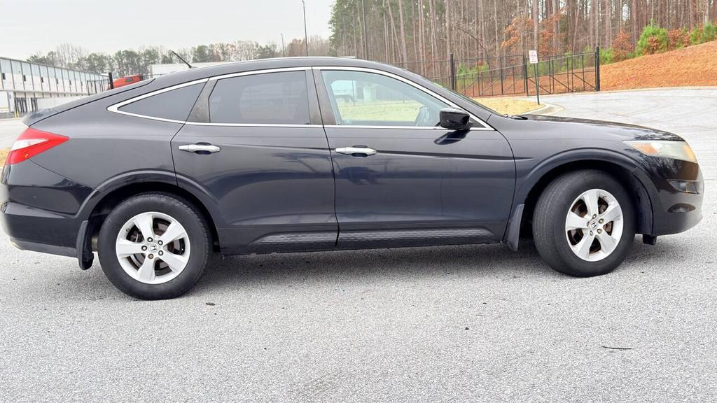 2012 Honda Crosstour - $5,500