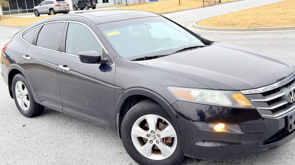 2012 Honda Crosstour - $5,500