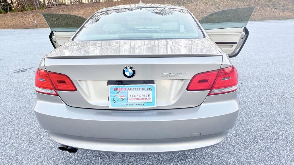 2009 BMW 3 Series - $4,900