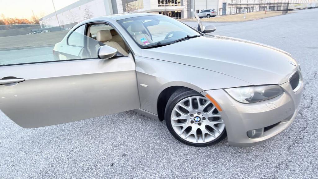 2009 BMW 3 Series - $4,900