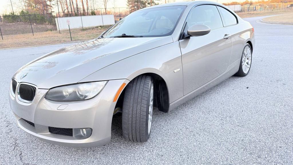 2009 BMW 3 Series - $4,900