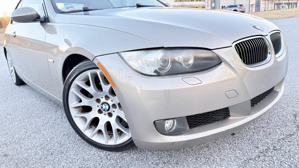 2009 BMW 3 Series - $4,900