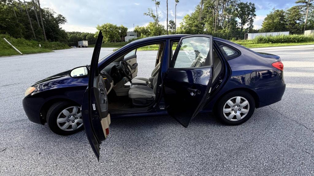 2008 Hyundai Elantra - $4,500