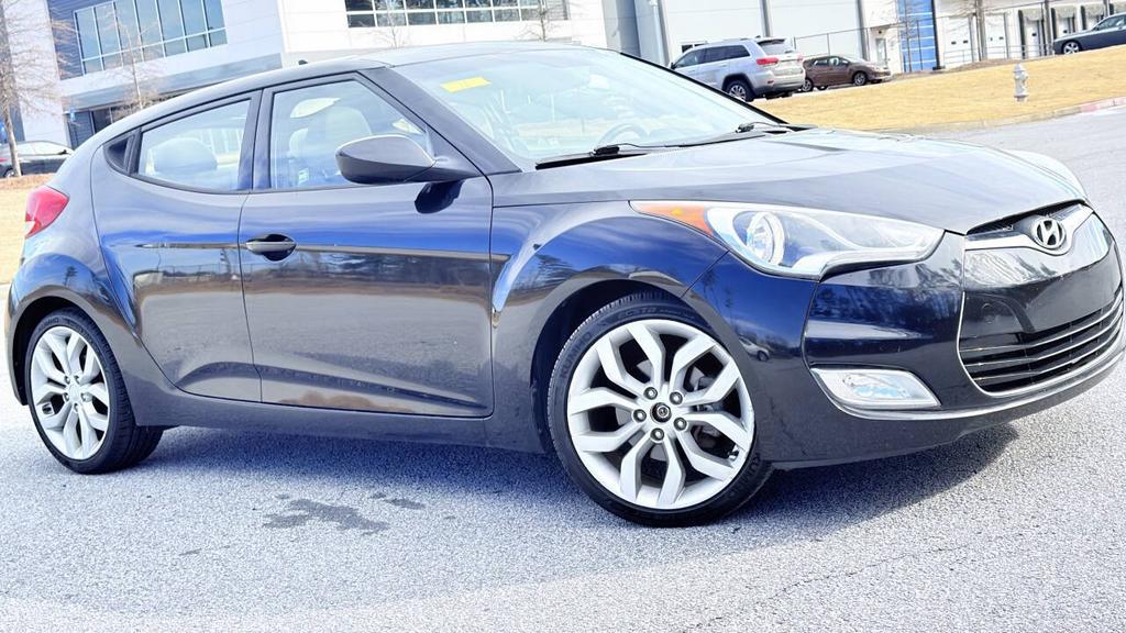 2013 Hyundai Veloster - $5,900