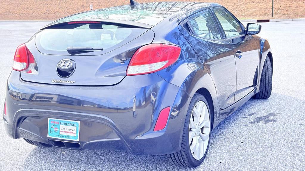 2013 Hyundai Veloster - $5,900