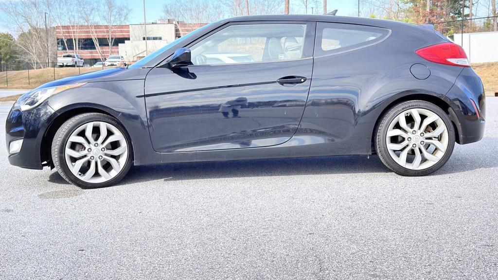 2013 Hyundai Veloster - $5,900