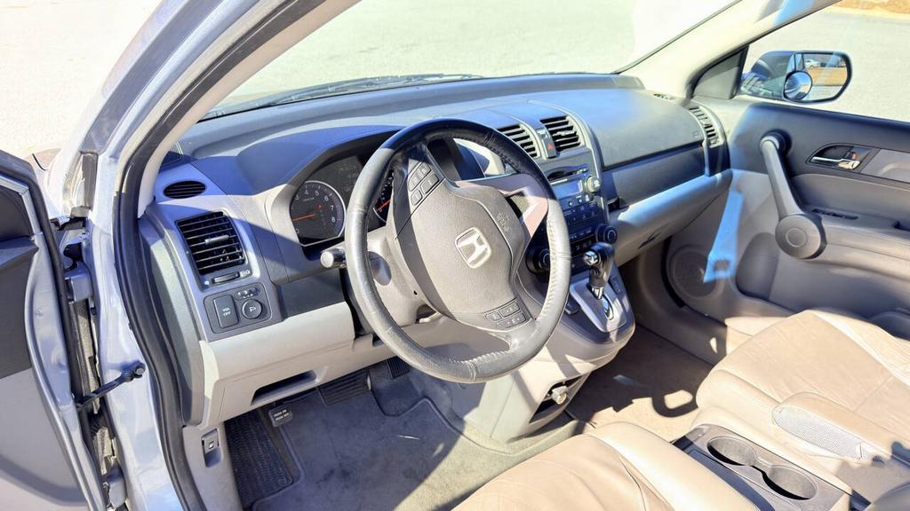 2009 Honda CR-V - $5,500