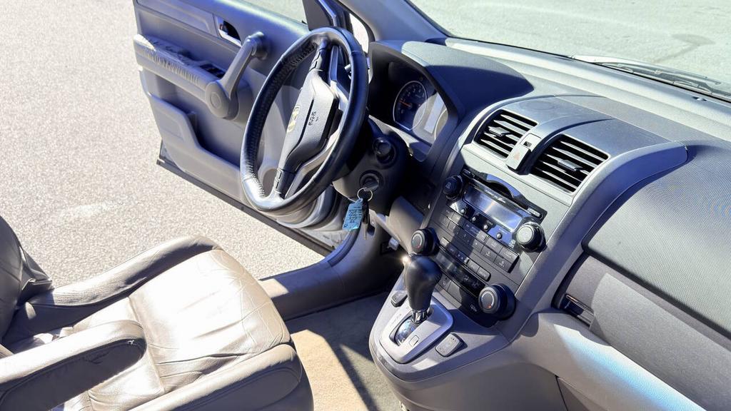 2009 Honda CR-V - $5,500