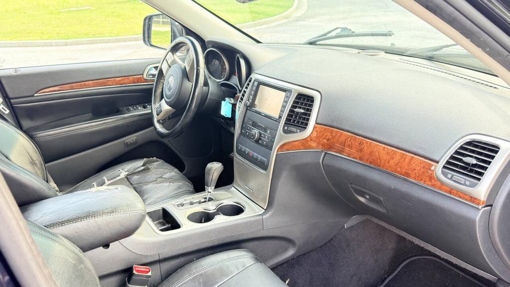 2011 Jeep Cherokee - $5,500