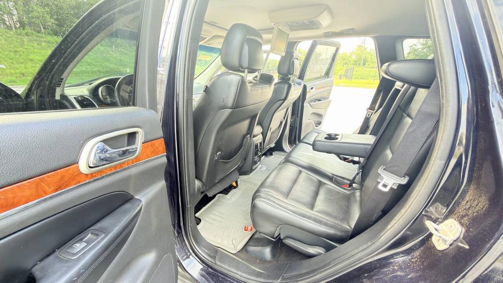 2011 Jeep Cherokee - $5,500