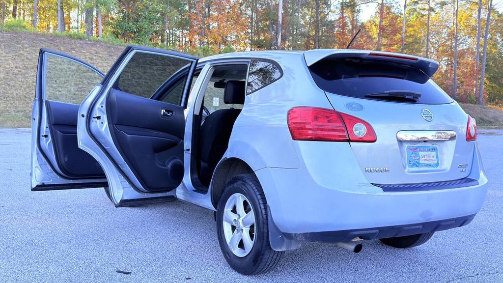 2013 Nissan Rogue - $4,900