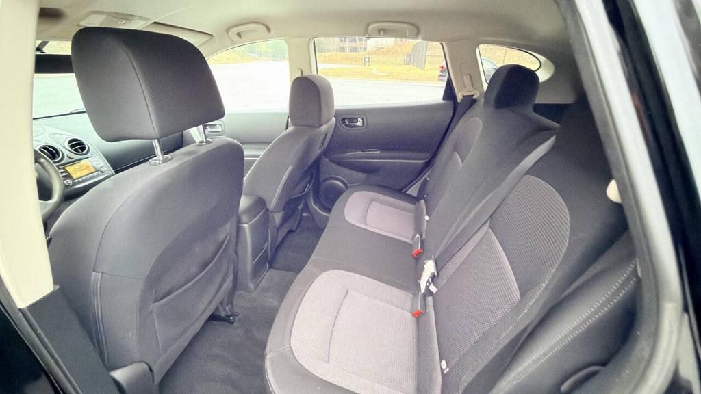 2012 Nissan Rogue - $4,500