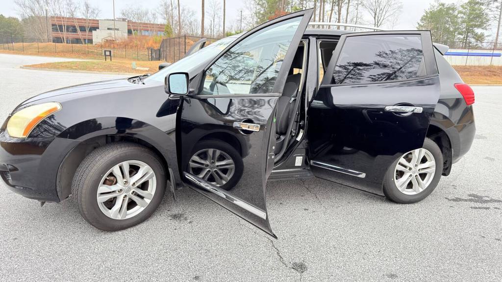 2012 Nissan Rogue - $4,500