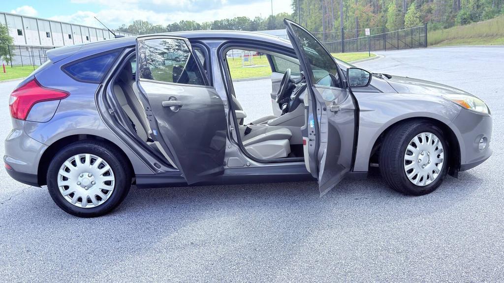 2012 Ford Focus - $4,950