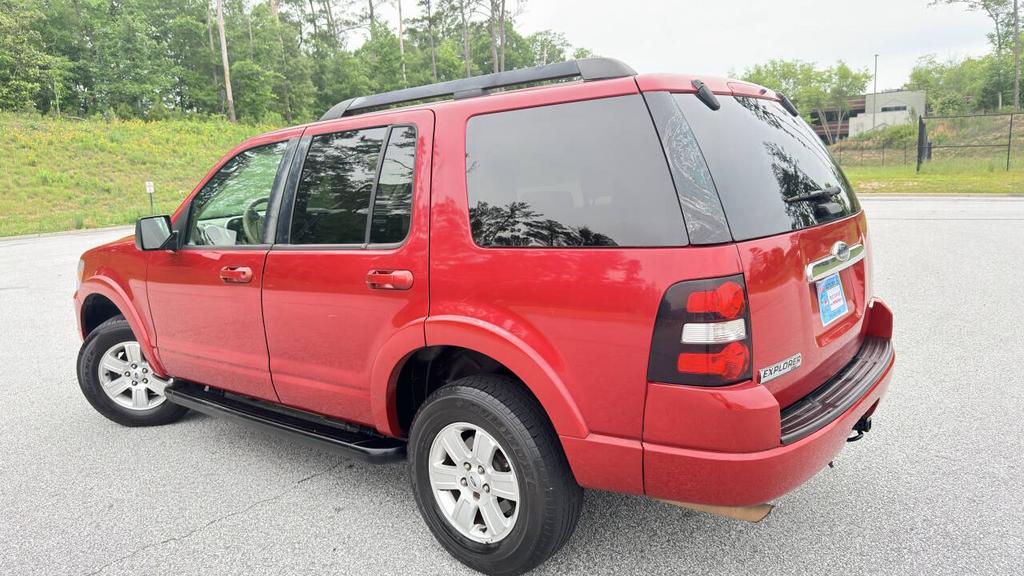 2010 Ford Explorer - $4,300
