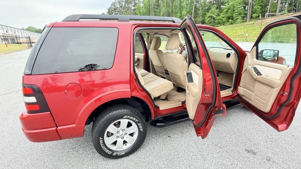 2010 Ford Explorer - $4,300