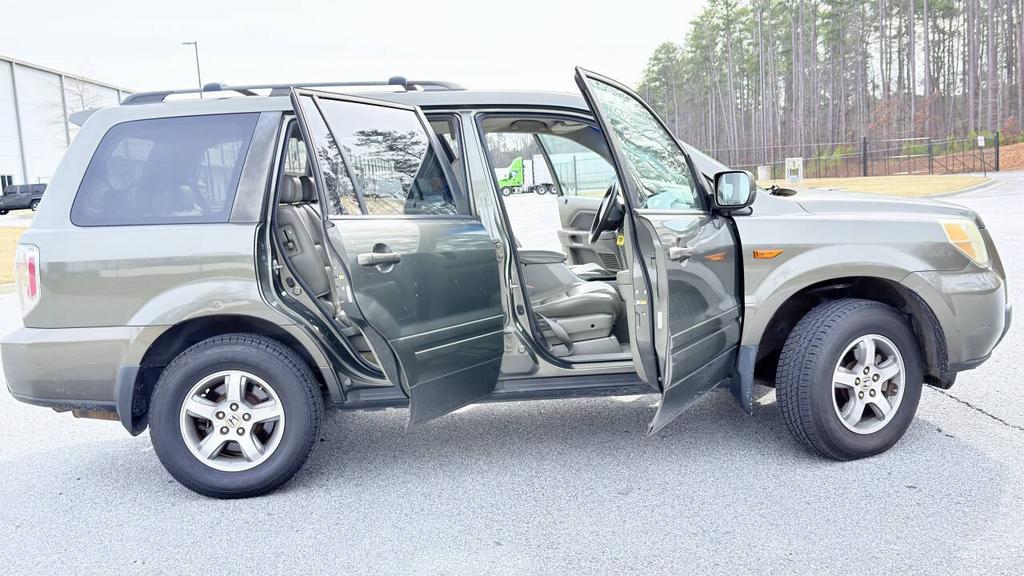 2006 Honda Pilot - $3,900