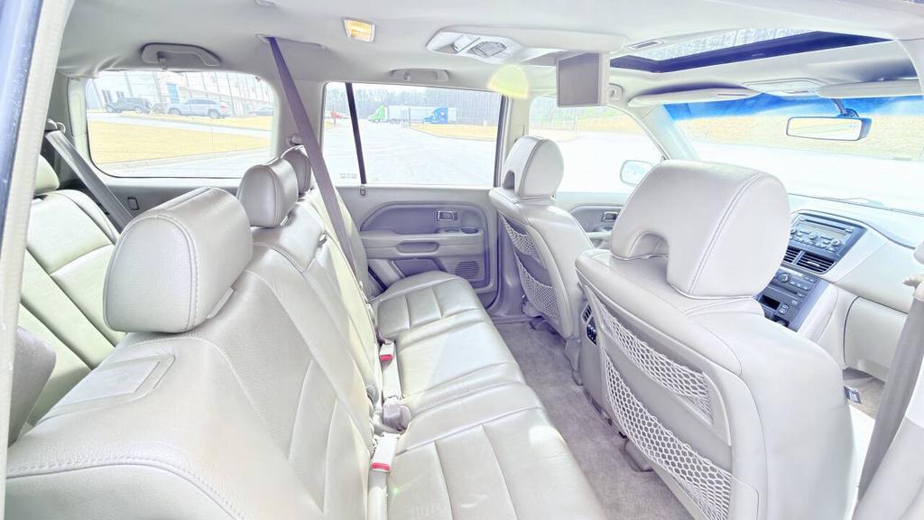 2006 Honda Pilot - $3,900