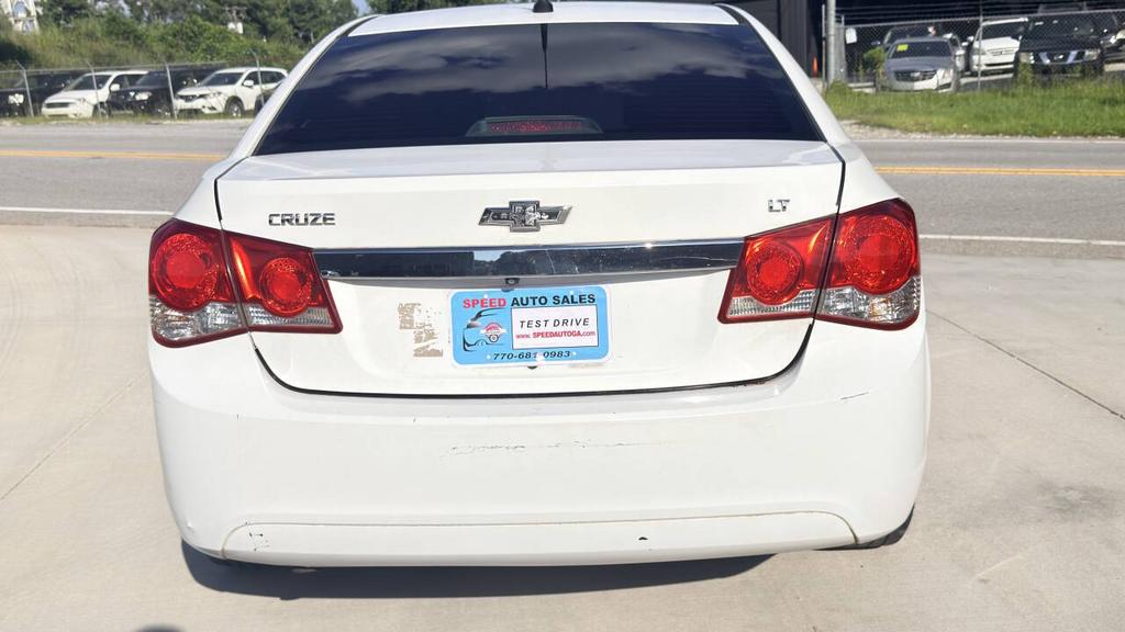 2014 Chevrolet Cruze - $3,500