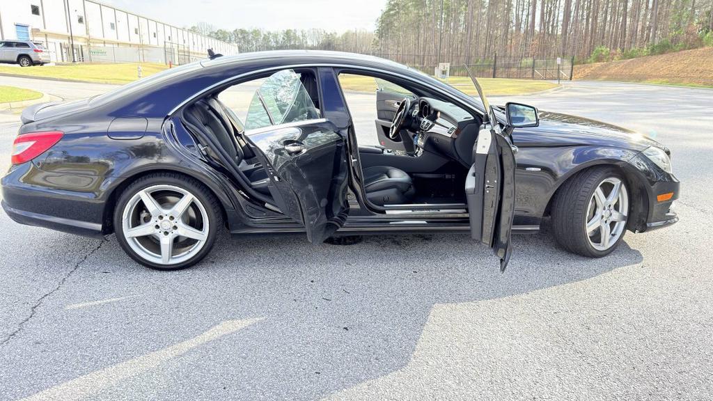 2012 Mercedes-Benz CLS-Class - $12,500