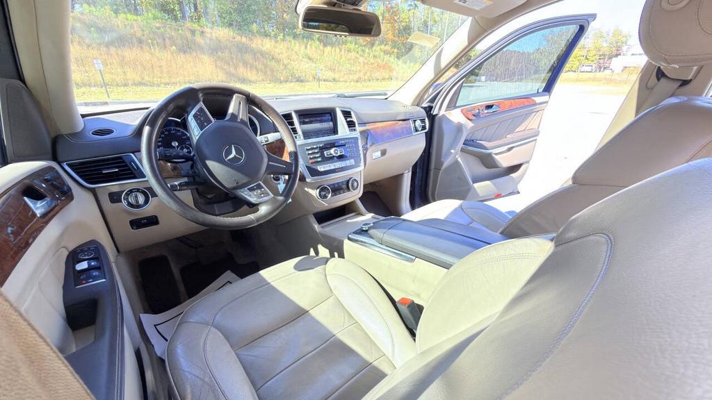 2013 Mercedes-Benz GL-Class - $7,500