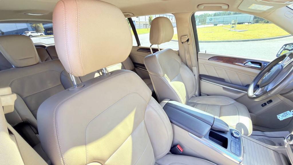 2013 Mercedes-Benz GL-Class - $7,500