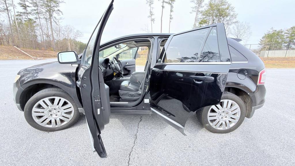 2008 Ford Edge - $2,900