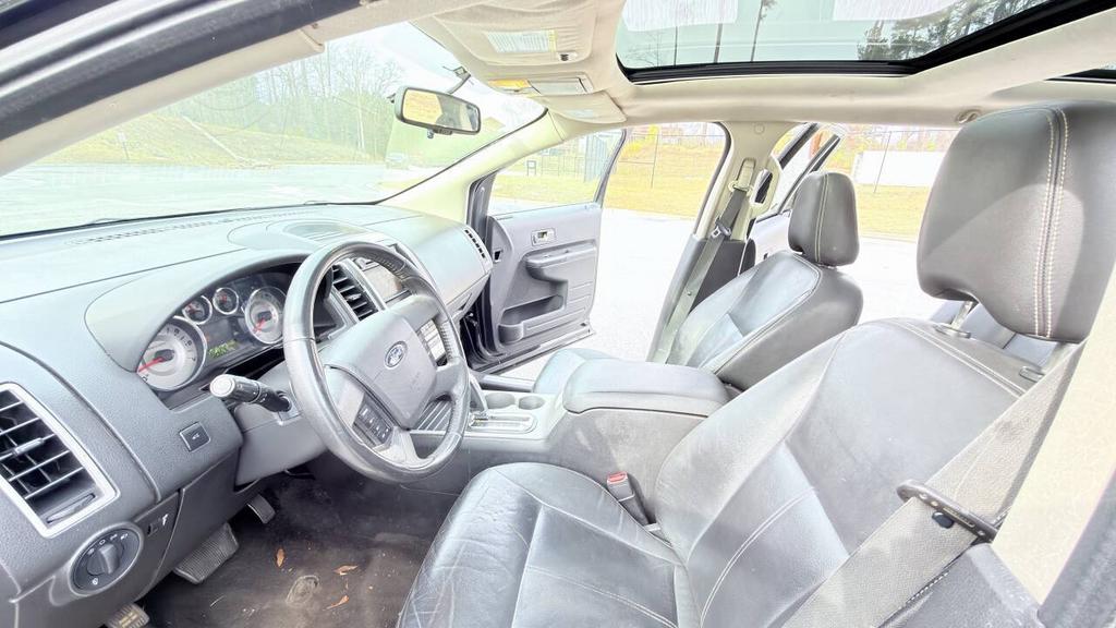 2008 Ford Edge - $2,900
